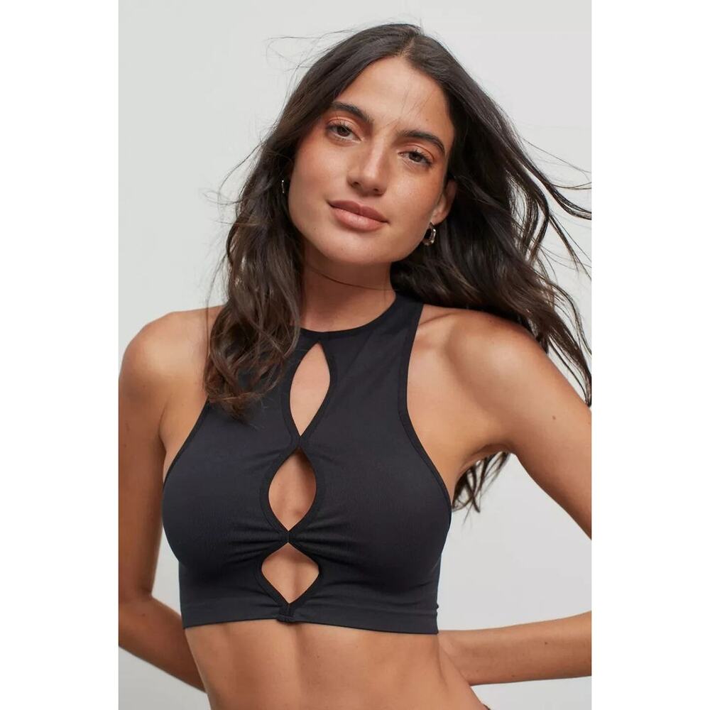 Urban Outfitters Out From Under Violetta Seamless Cutout Bralette Cropped Top